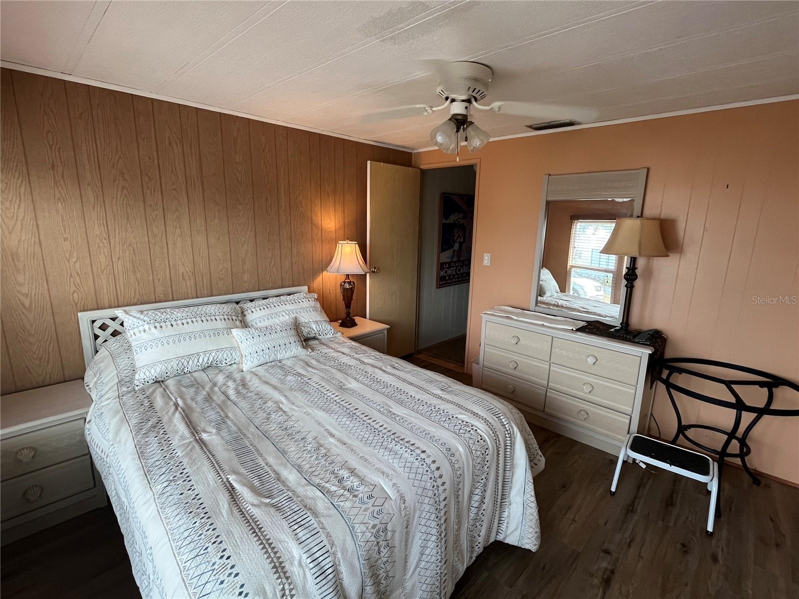 VENICE ISLE - Residential