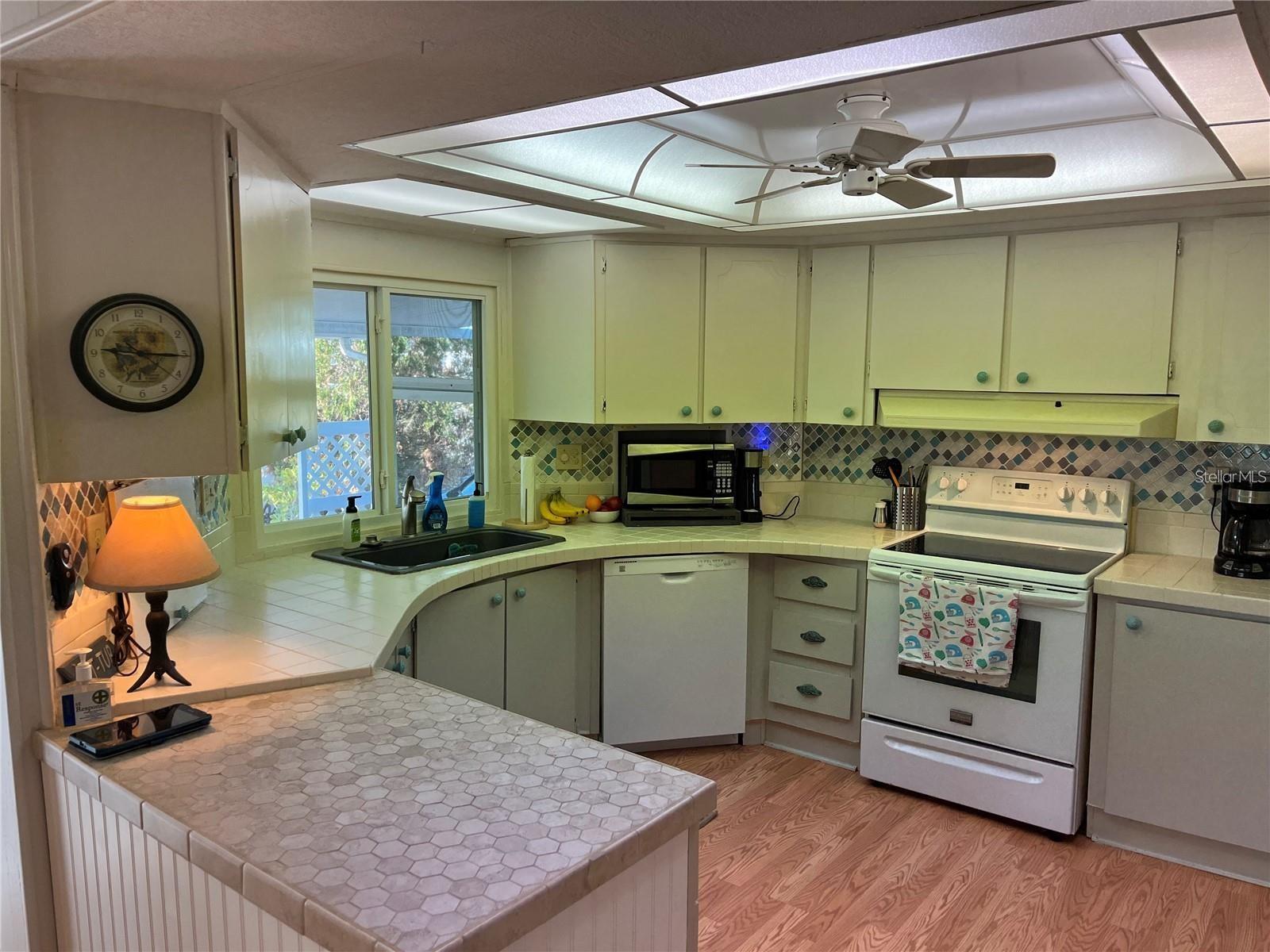 VENICE ISLE - Residential