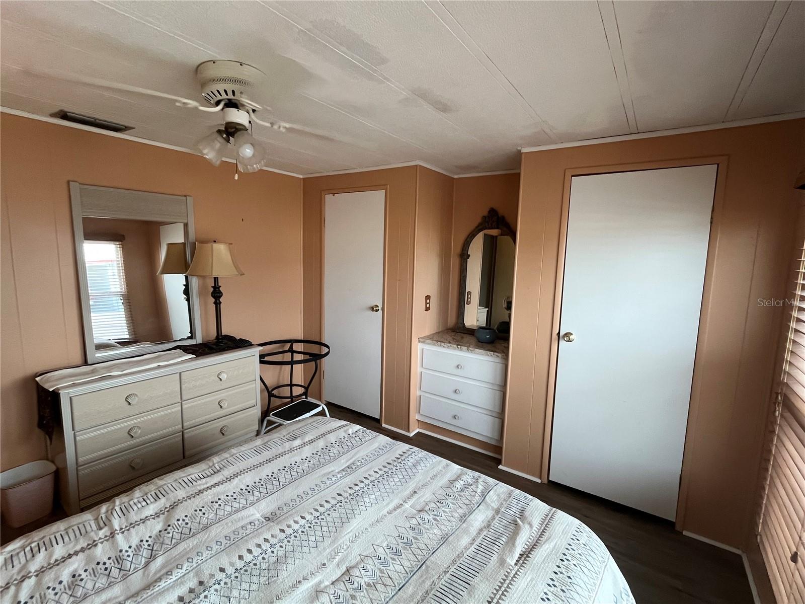 VENICE ISLE - Residential