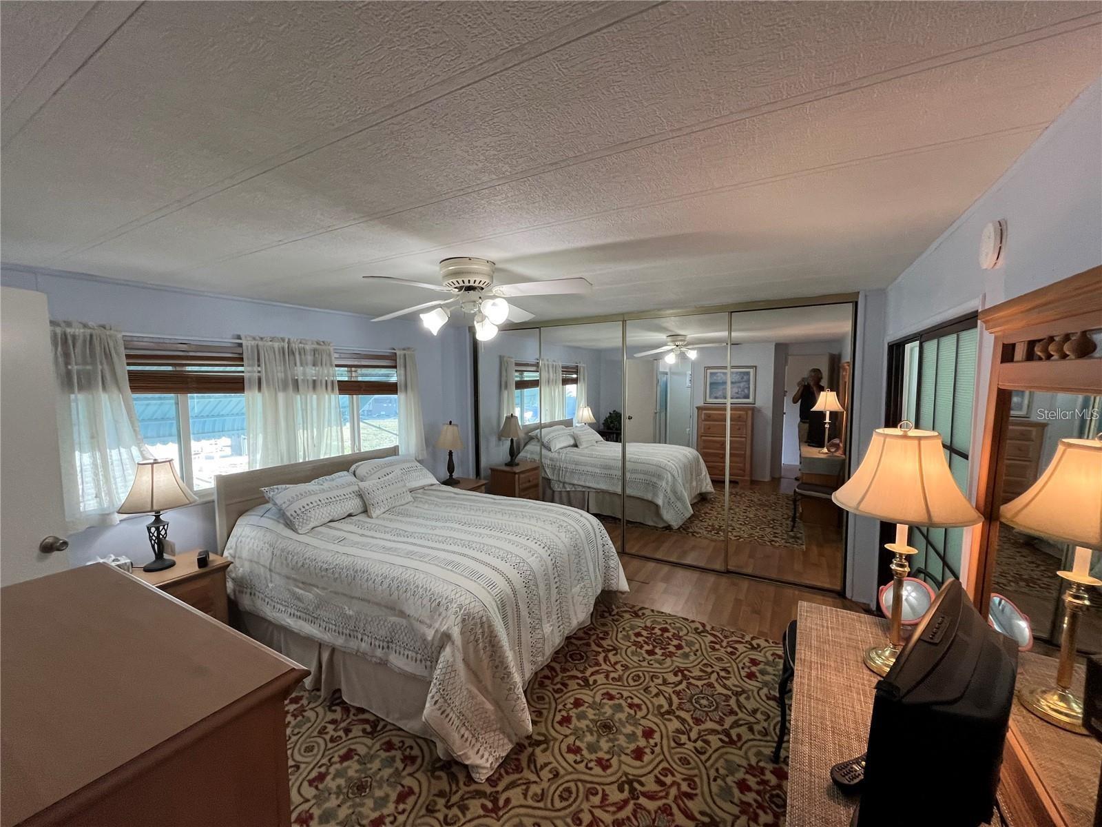 VENICE ISLE - Residential