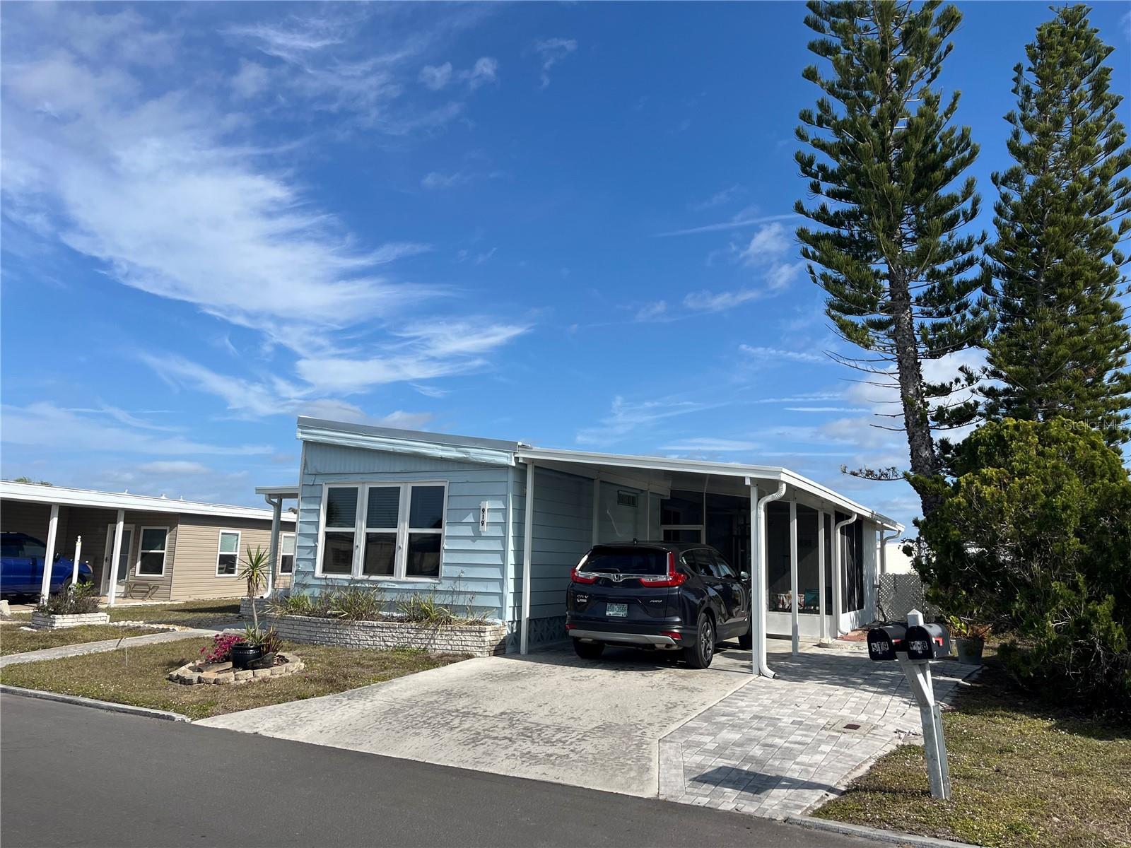 VENICE ISLE - Residential