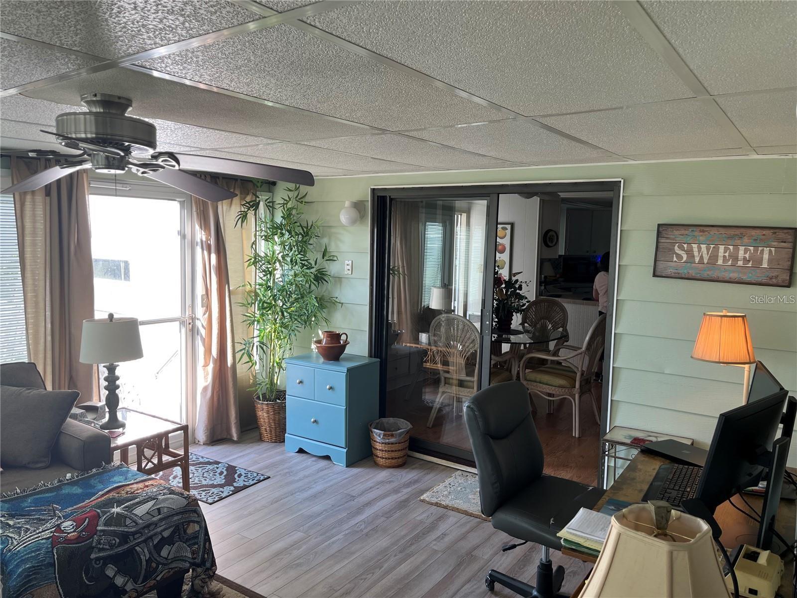 VENICE ISLE - Residential