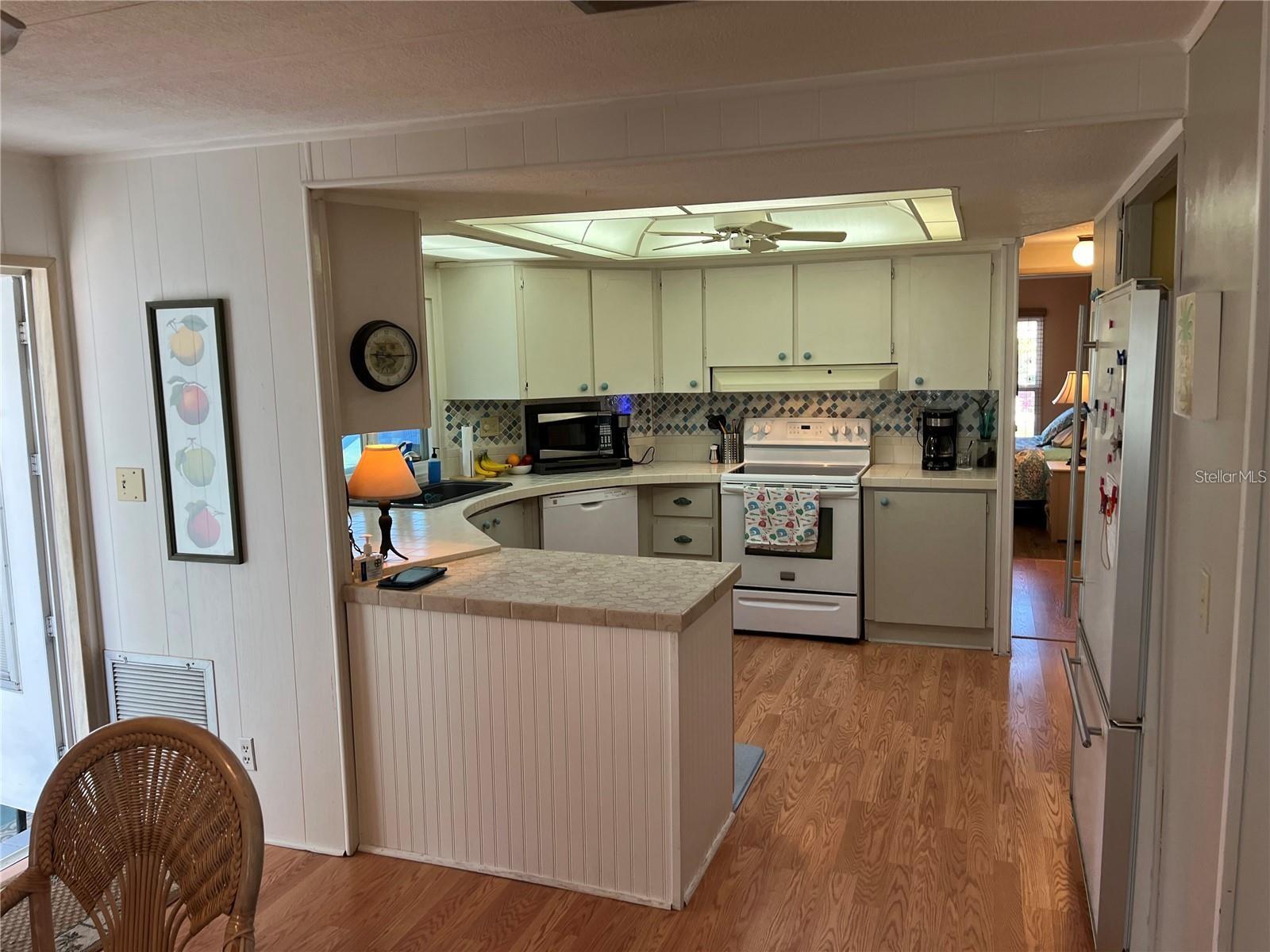 VENICE ISLE - Residential