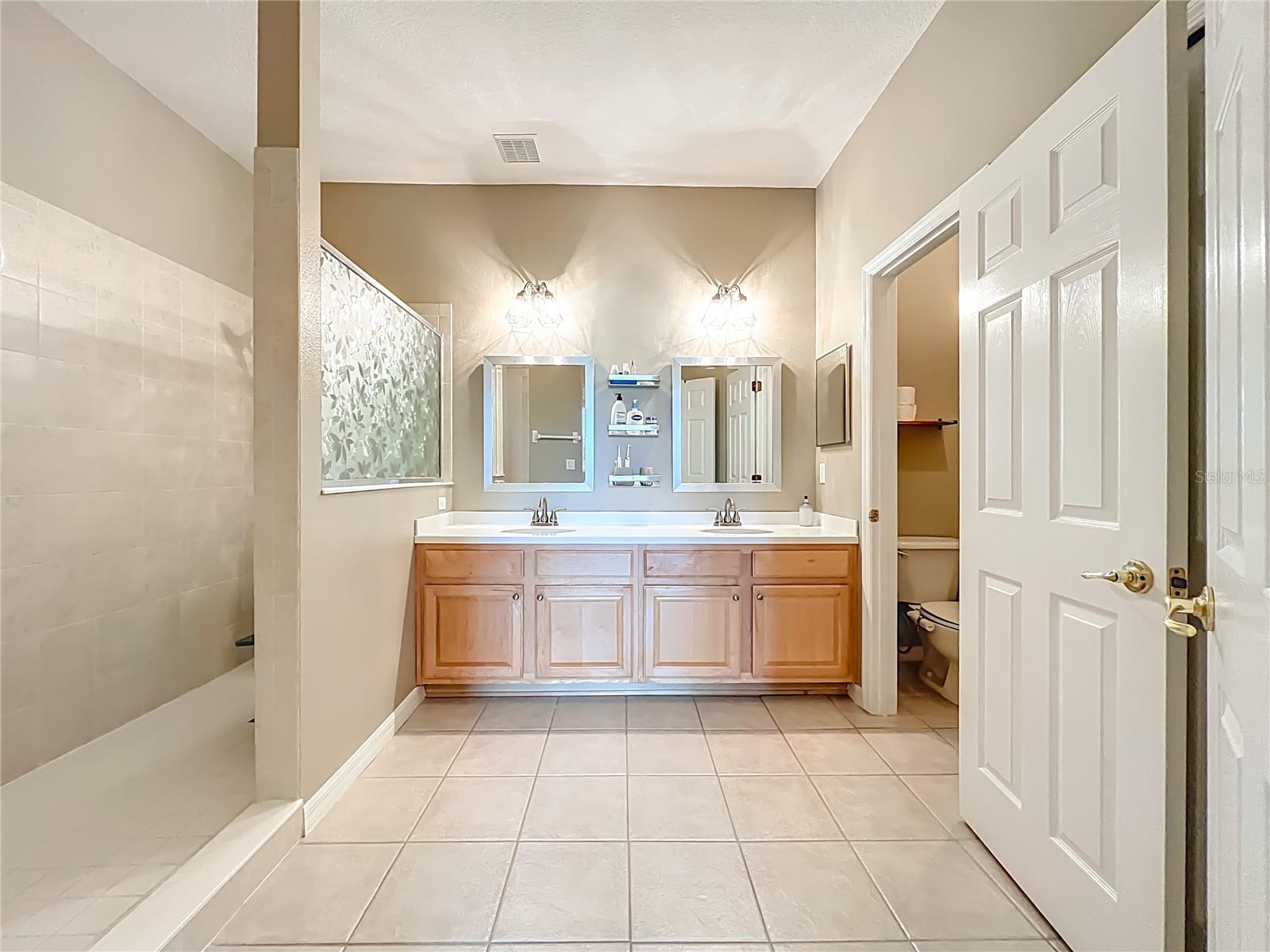 VERANDA I/LK HART - Residential