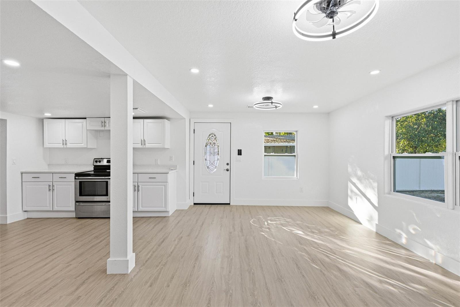 CLEWELL HEIGHTS - Residential