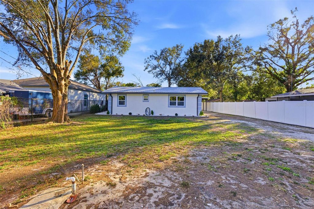 Photo of 2305 E 148th Avenue, Lutz, FL 33549 (MLS # TB8465726)
