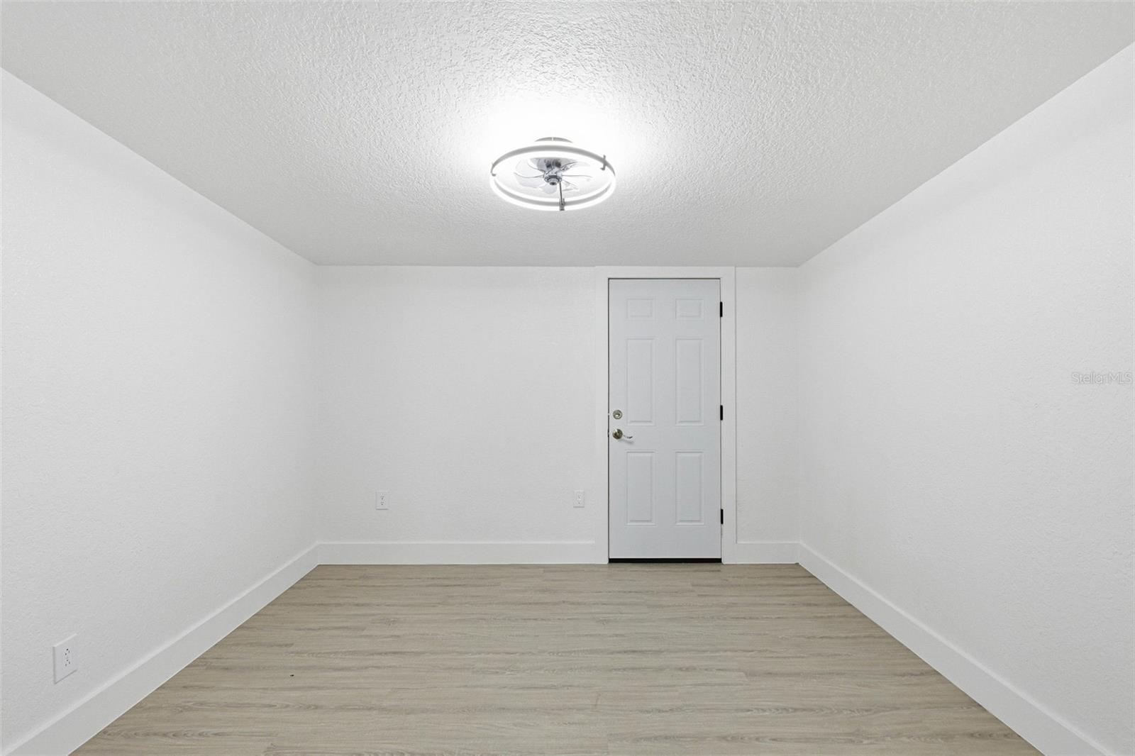 CLEWELL HEIGHTS - Residential