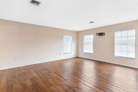 Tiny photo for 2500 Urick Street, Fruitland Park, FL 34731 (MLS # G5112208)
