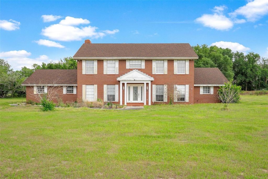 Photo of 2500 Urick Street, Fruitland Park, FL 34731 (MLS # G5112208)