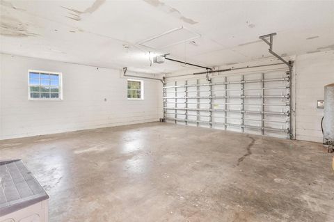 Tiny photo for 2500 Urick Street, Fruitland Park, FL 34731 (MLS # G5112208)