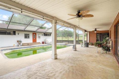 Tiny photo for 2500 Urick Street, Fruitland Park, FL 34731 (MLS # G5112208)