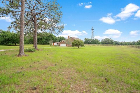 Tiny photo for 2500 Urick Street, Fruitland Park, FL 34731 (MLS # G5112208)
