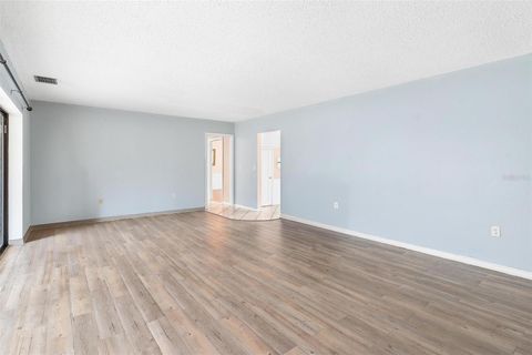 Tiny photo for 2500 Urick Street, Fruitland Park, FL 34731 (MLS # G5112208)