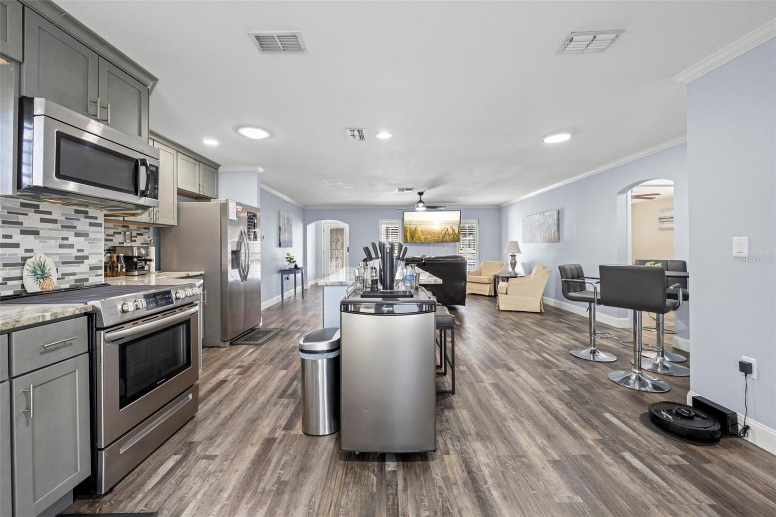 SPRING HILL - Residential