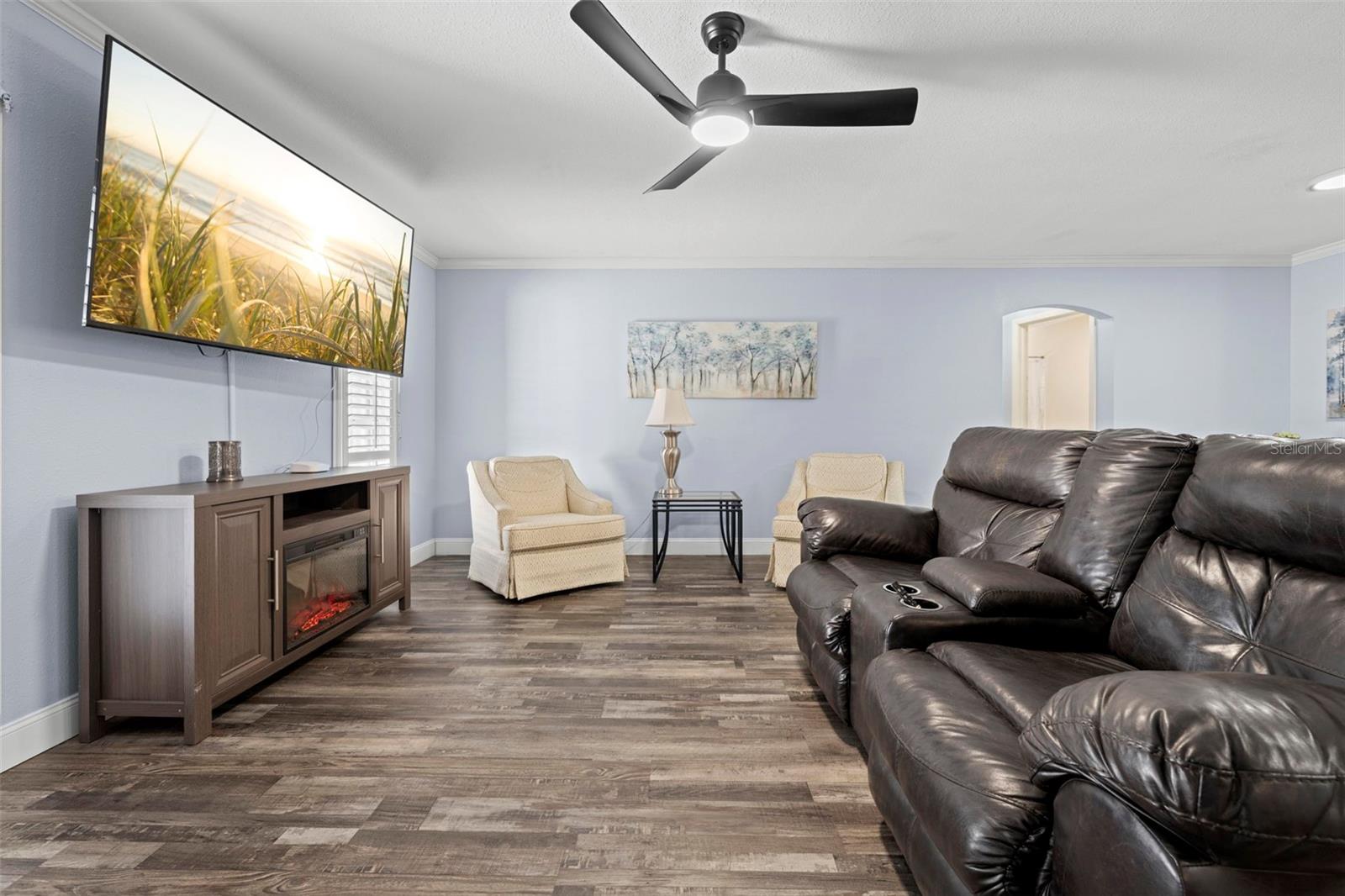 SPRING HILL - Residential