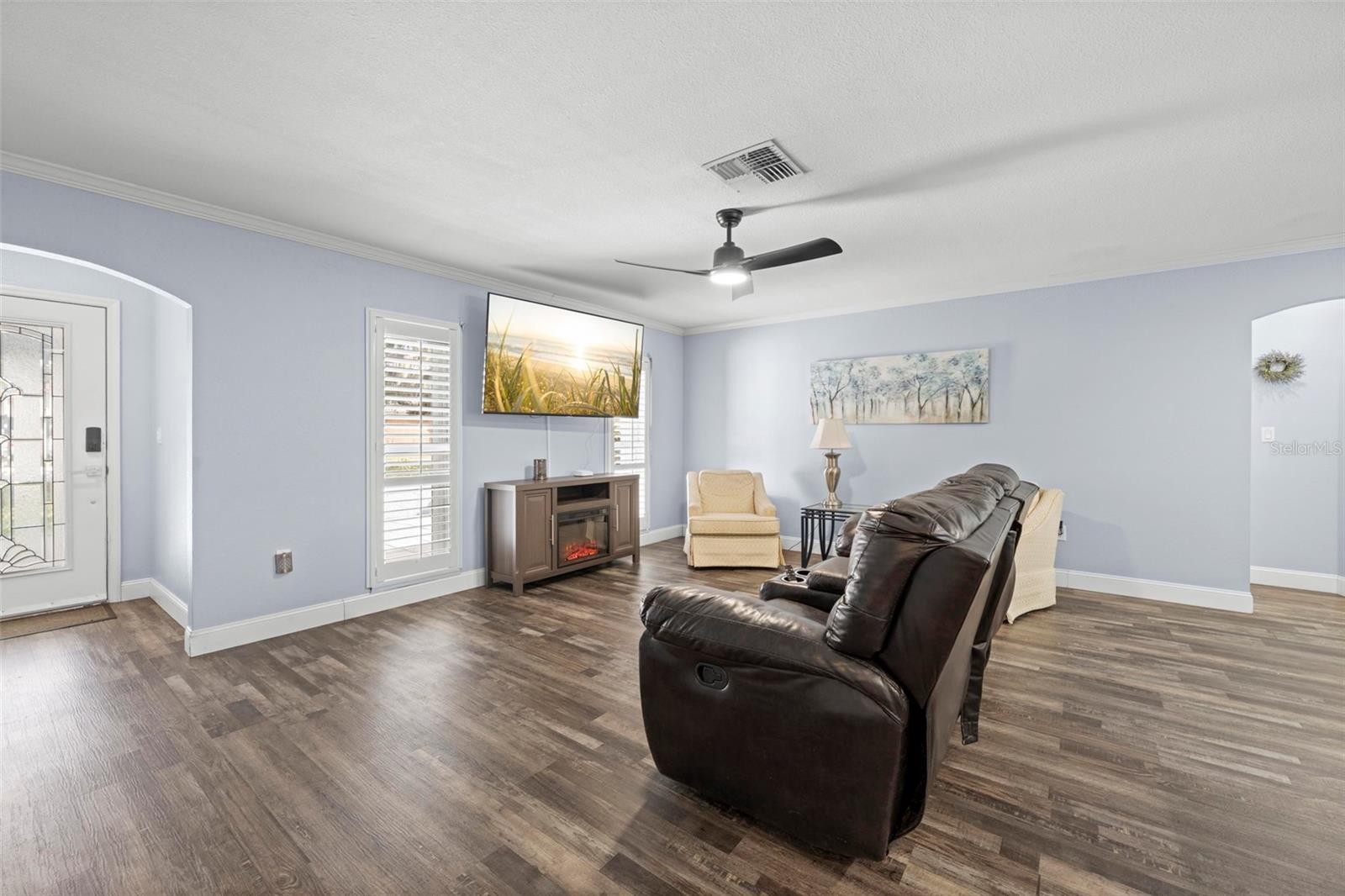 SPRING HILL - Residential