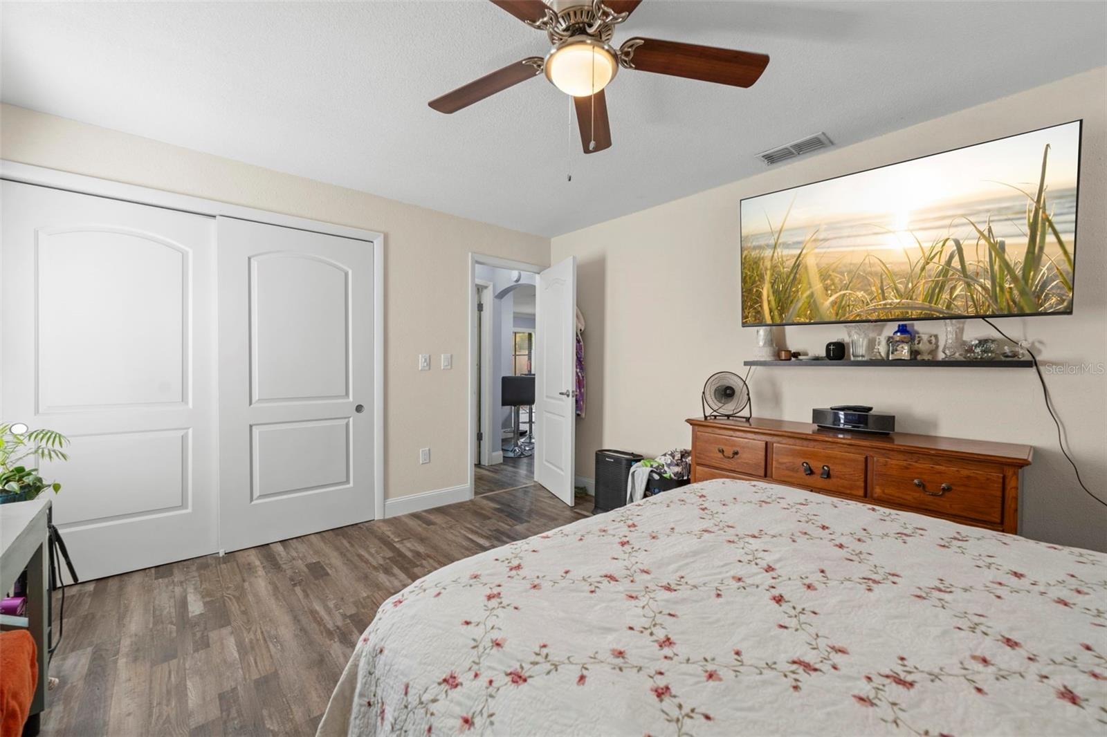 SPRING HILL - Residential