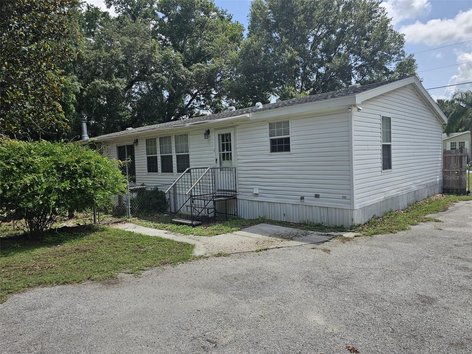 MOBILE HOME MDWS - Residential