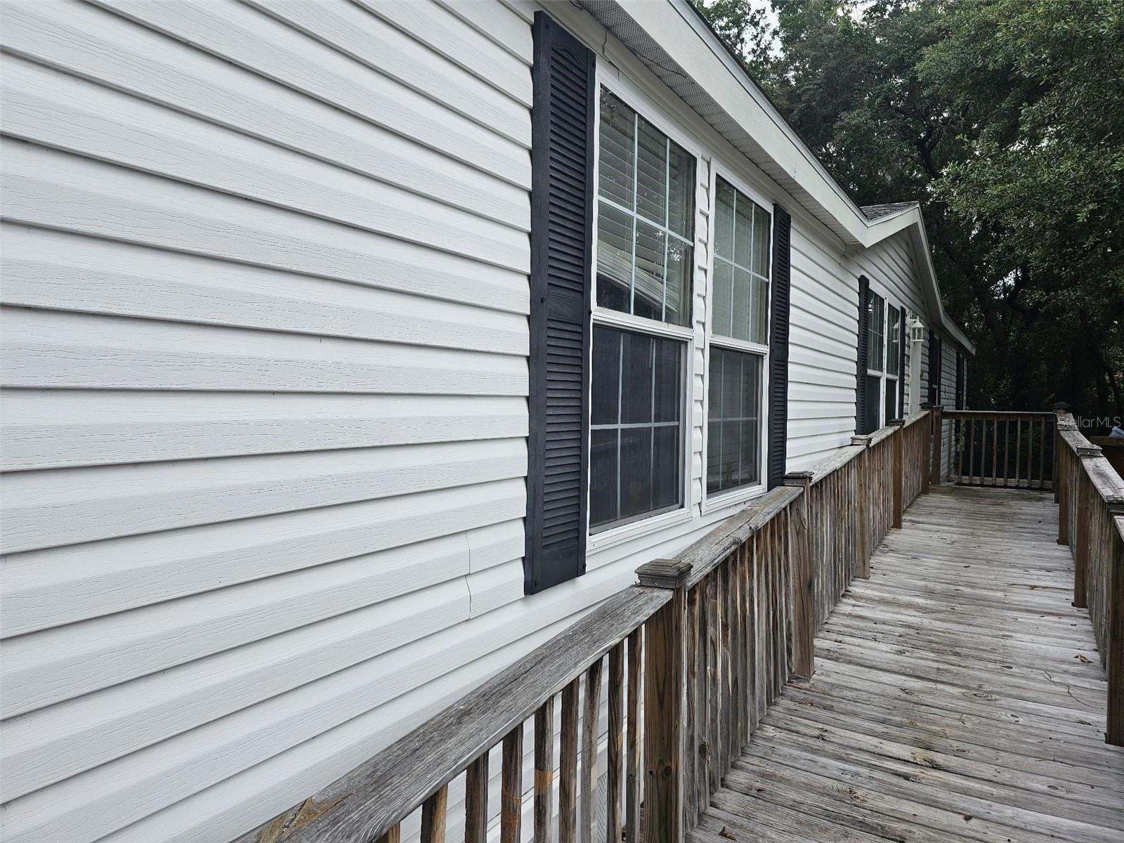 MOBILE HOME MDWS - Residential