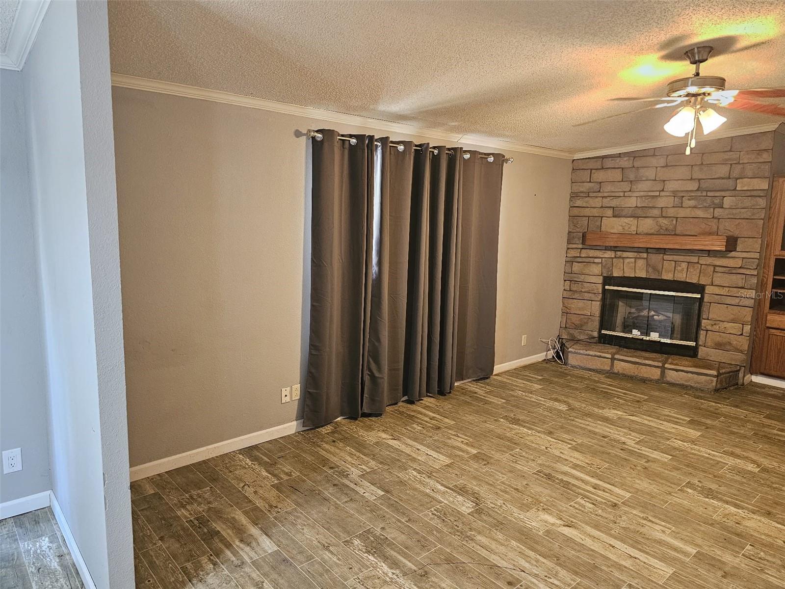 MOBILE HOME MDWS - Residential