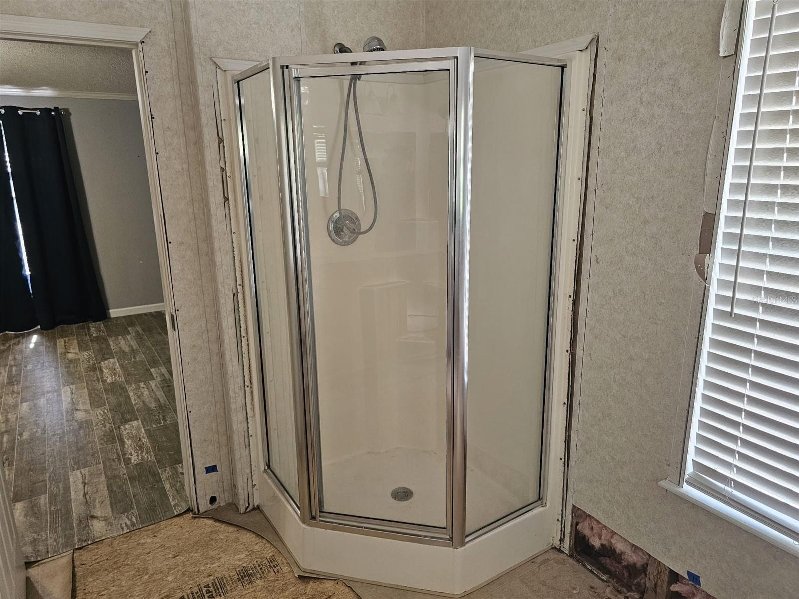 MOBILE HOME MDWS - Residential