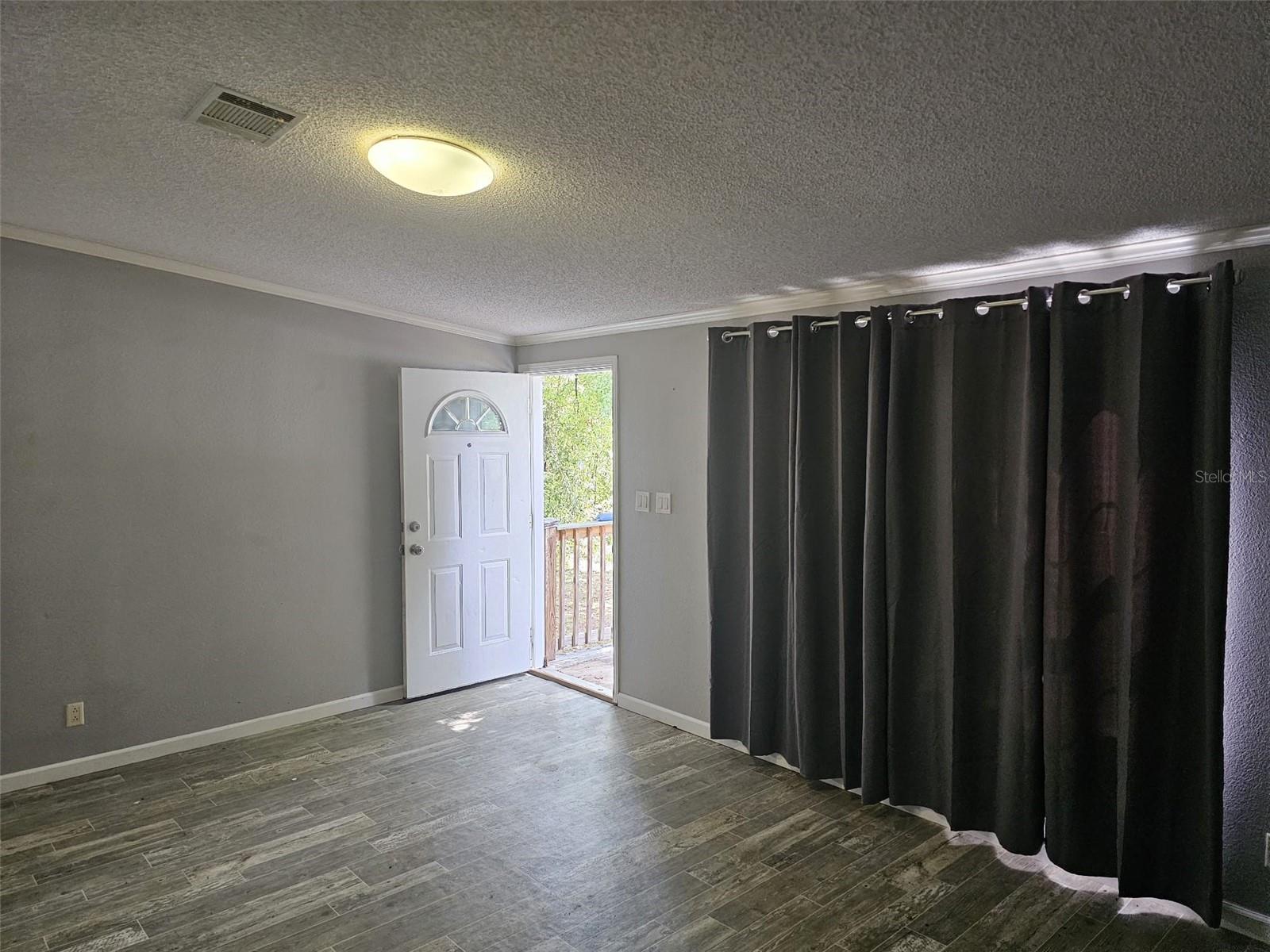 MOBILE HOME MDWS - Residential