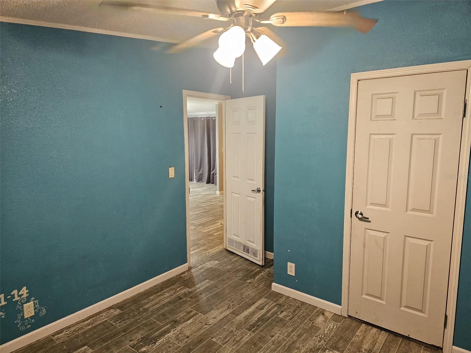 MOBILE HOME MDWS - Residential