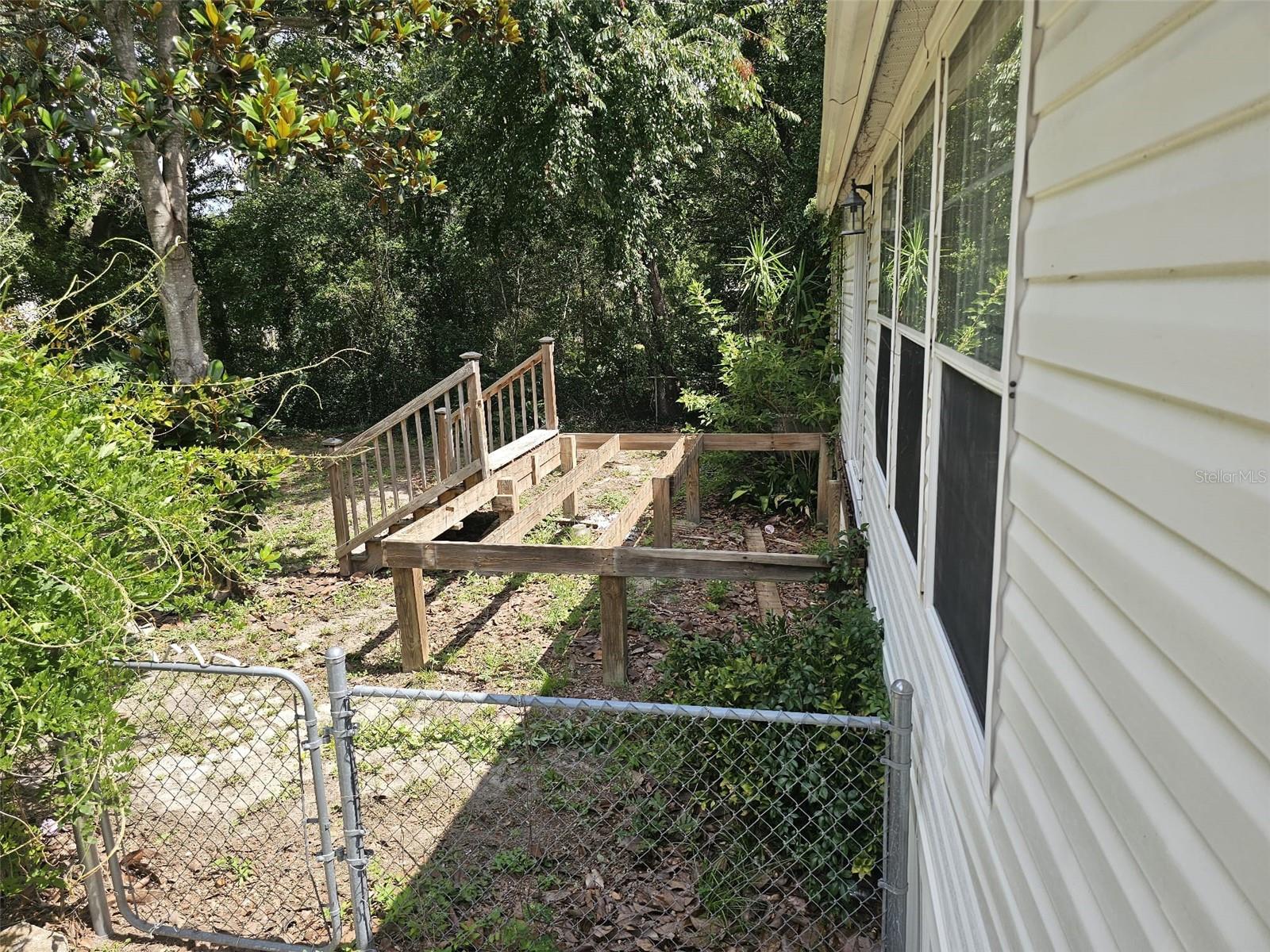 MOBILE HOME MDWS - Residential