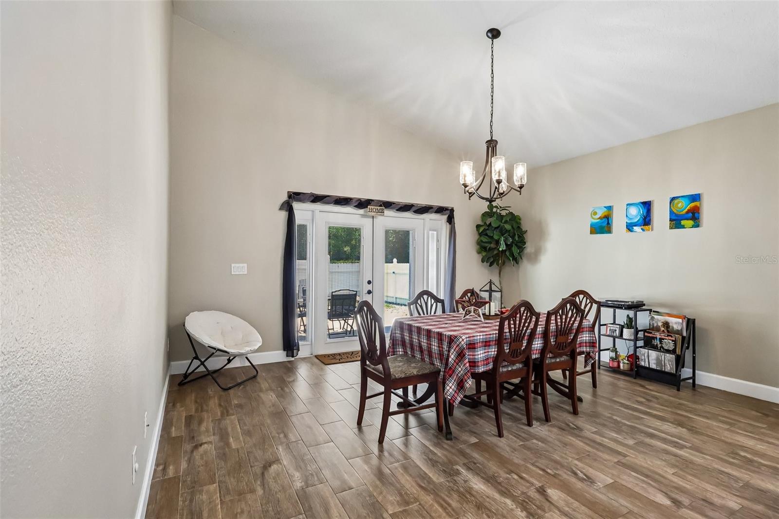MAGNOLIA PARK - Residential