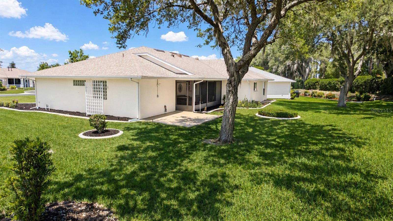 TAVARES ROYAL HARBOR PH 02 LT 179 - Residential