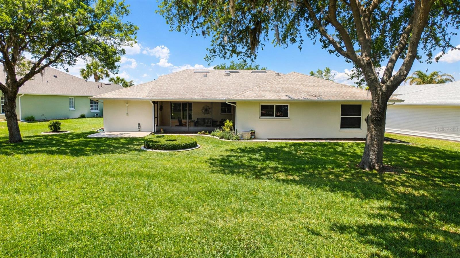 TAVARES ROYAL HARBOR PH 02 LT 179 - Residential
