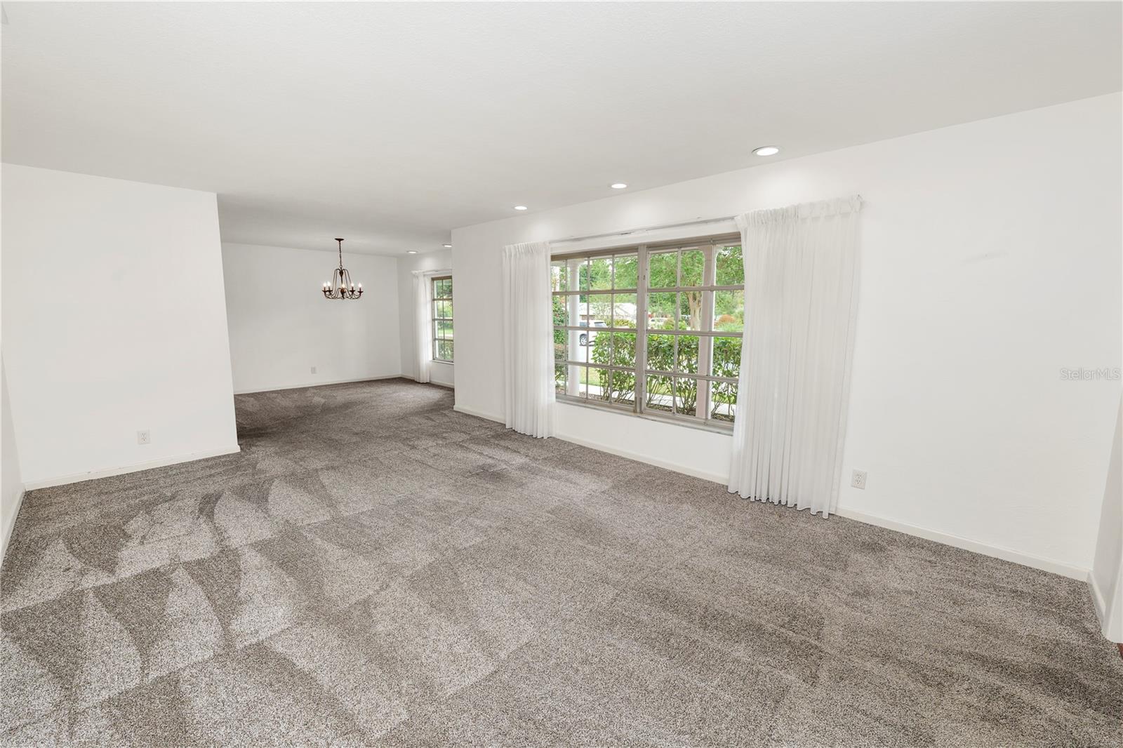 1205 ROLLING WOODS LANE
