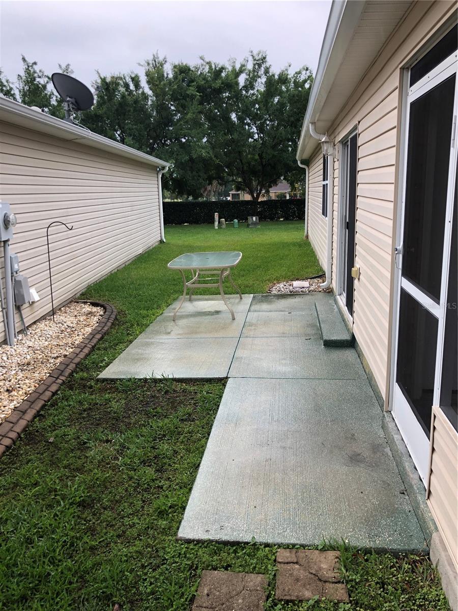 VILLAGES OF SUMTER HIALEAH VILLAS REP - Residential Lease