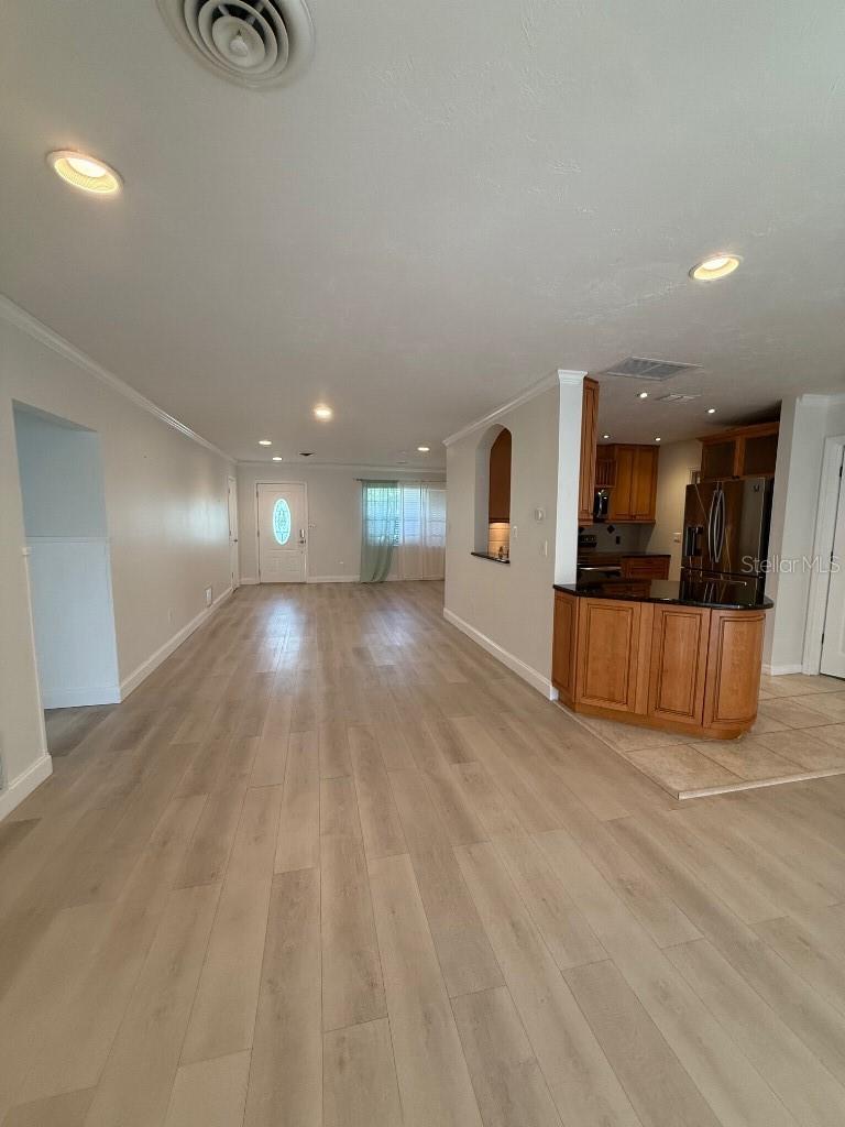 SOUTH VENICE - Residential