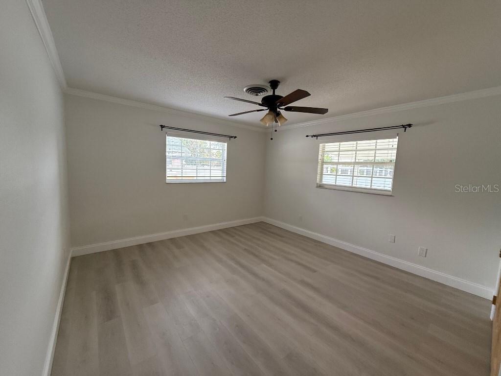 SOUTH VENICE - Residential