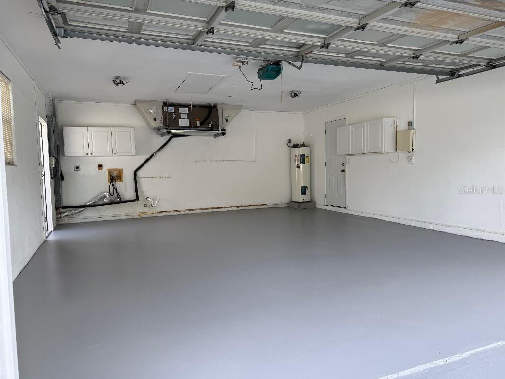 SOUTH VENICE - Residential