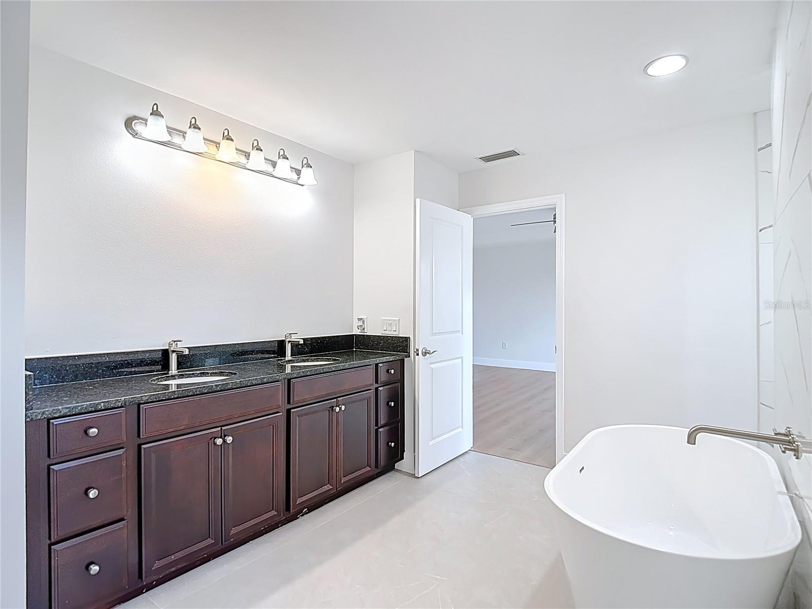 SEVEN OAKS PRCL C-1A & C-1B - Residential