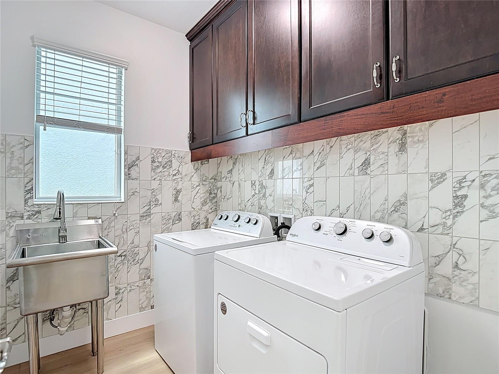 SEVEN OAKS PRCL C-1A & C-1B - Residential