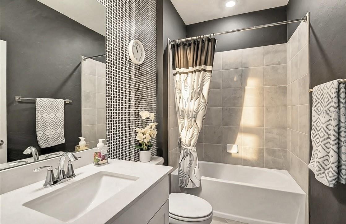 LORRAINE LAKES PH IIB-3 & IIC - Residential