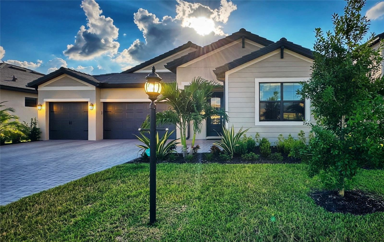 LORRAINE LAKES PH IIB-3 & IIC - Residential