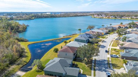 A home in LAKELAND