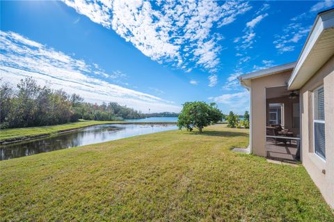 A home in LAKELAND