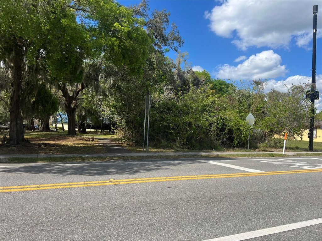 Photo of 0 Geneva Drive, Oviedo, FL 32765 (MLS # O6392405)