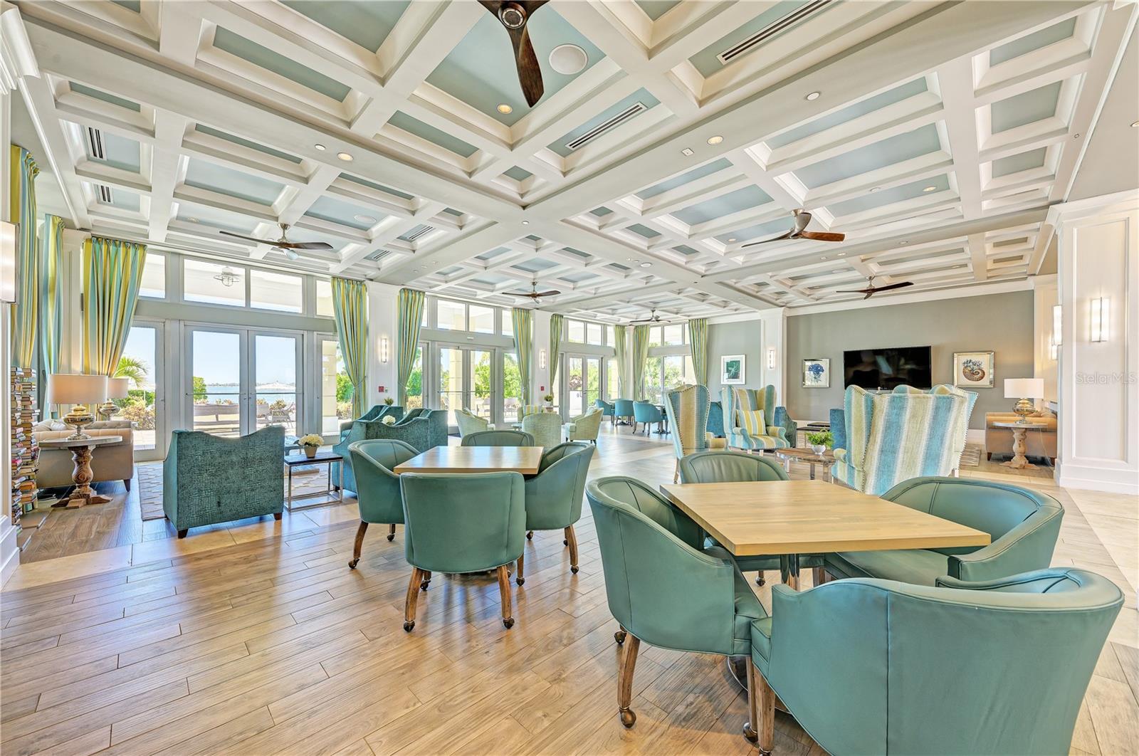 MARINA WALK ON ONE PARTICULAR HARBOUR - Residential