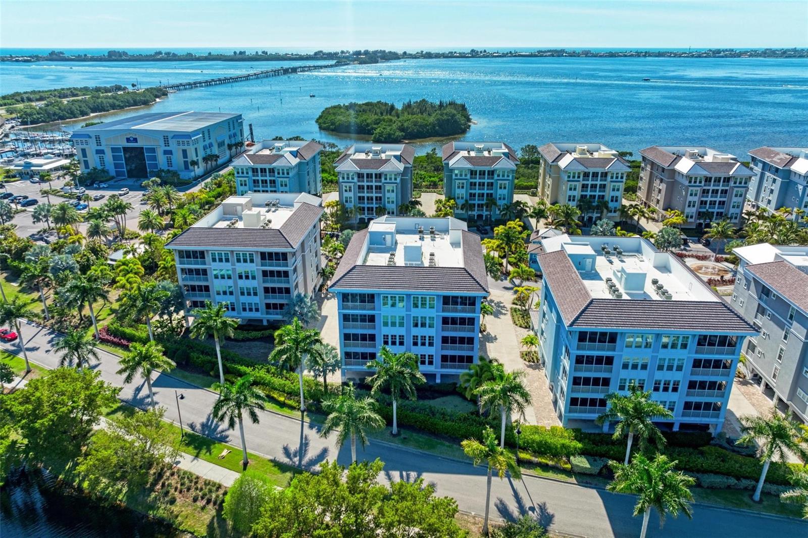 MARINA WALK ON ONE PARTICULAR HARBOUR - Residential