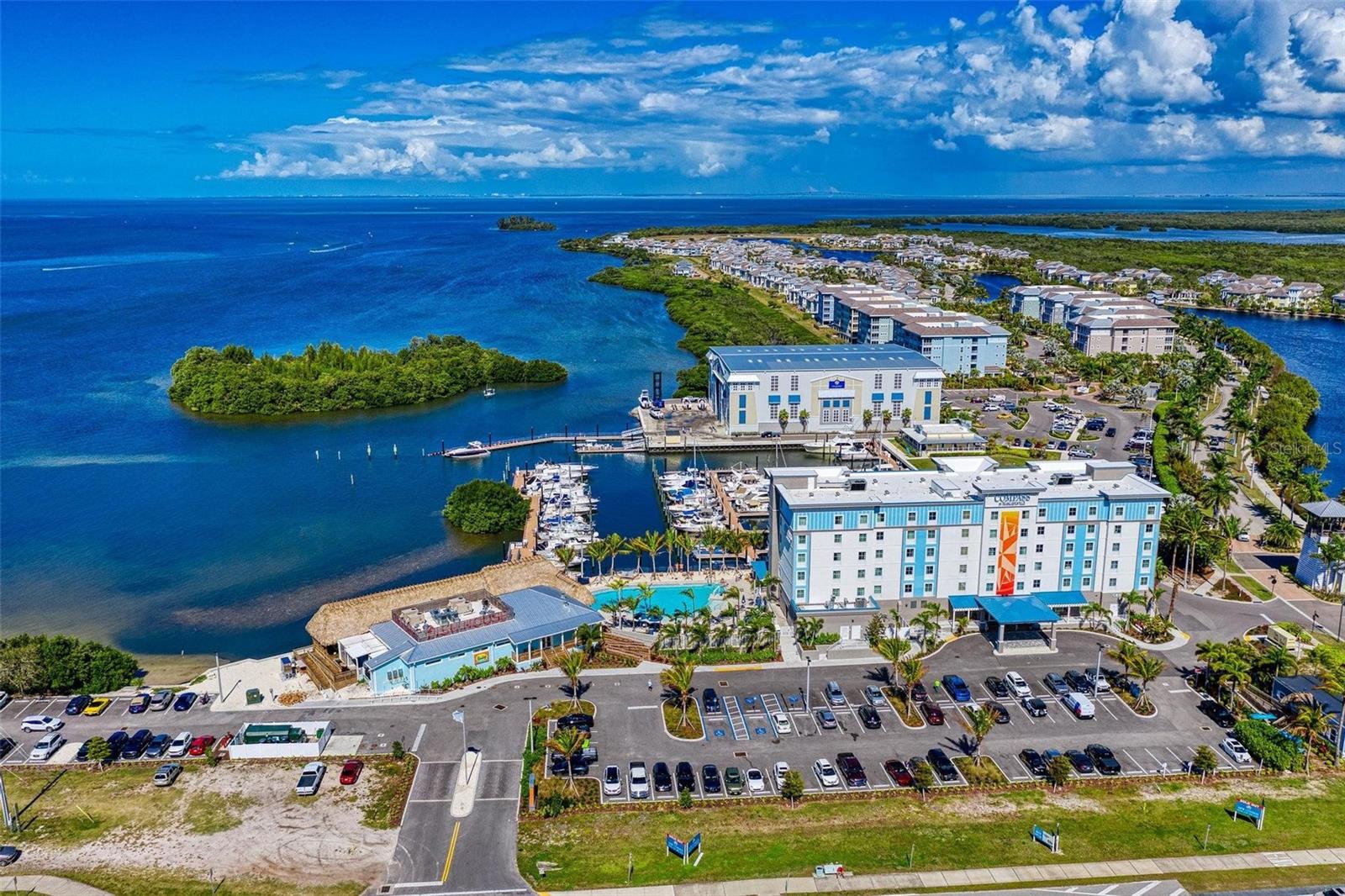 MARINA WALK ON ONE PARTICULAR HARBOUR - Residential