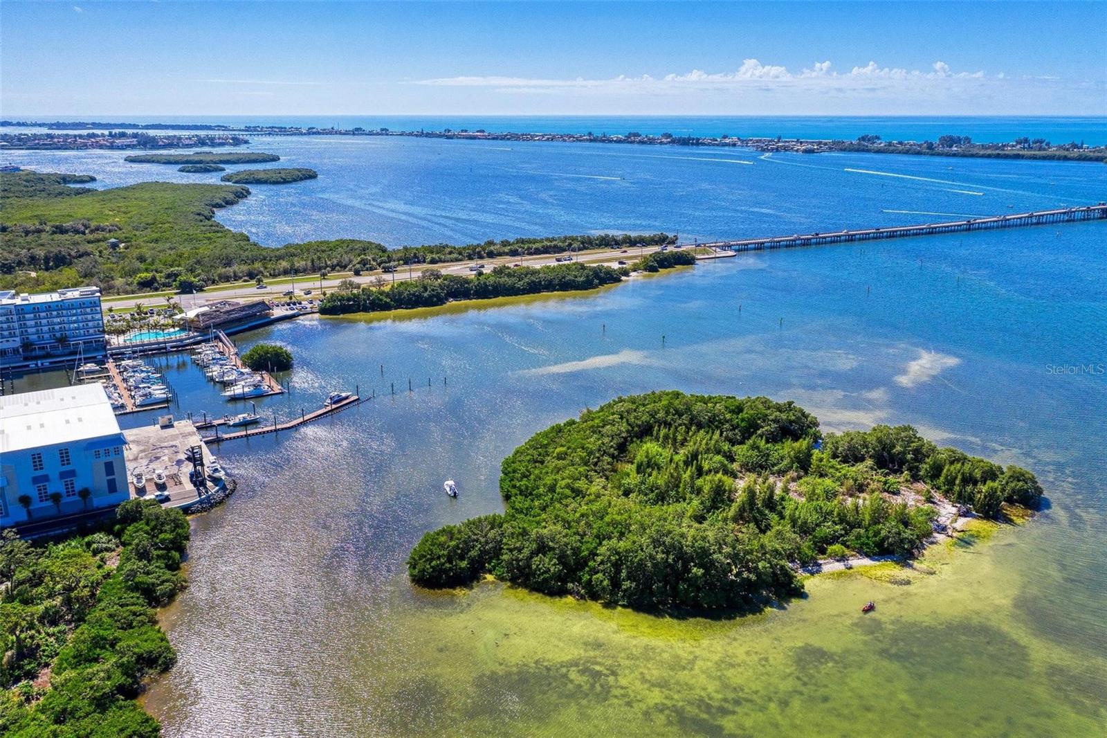 MARINA WALK ON ONE PARTICULAR HARBOUR - Residential