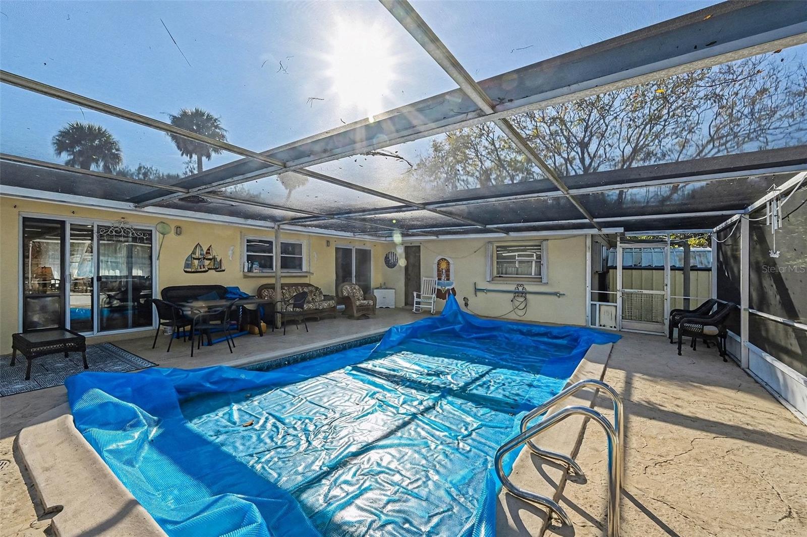 RIVER HEIGHTS - Residential