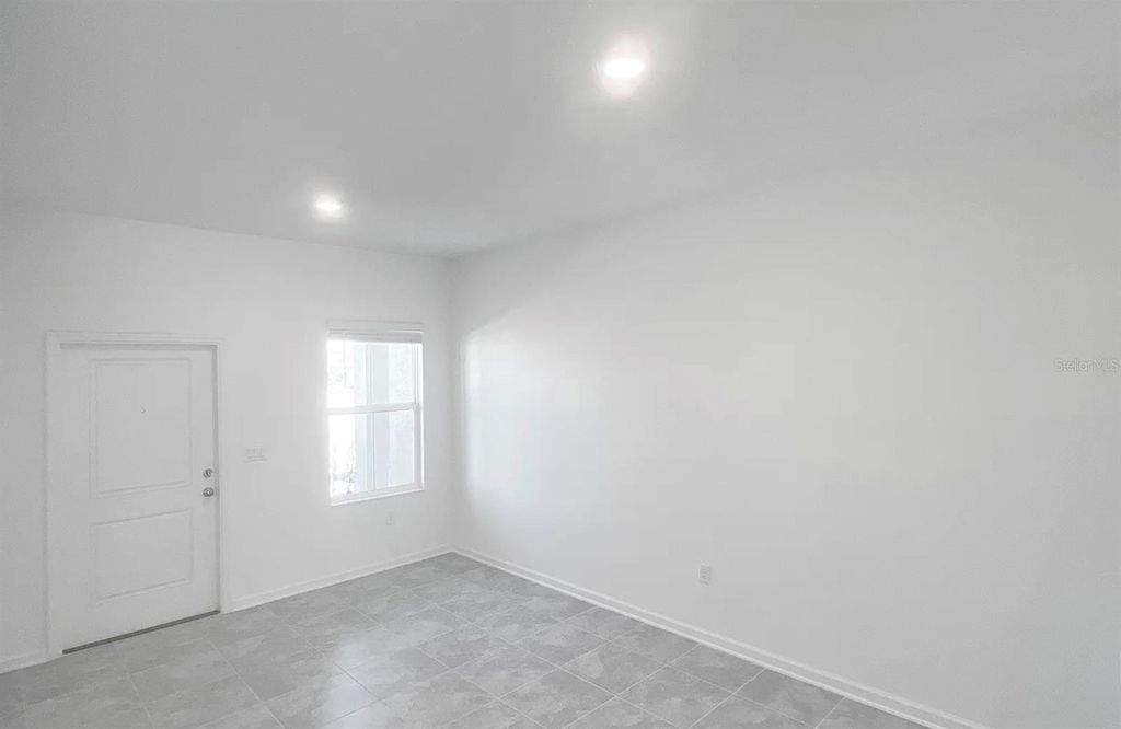 Photo of 2562 Skyline Loop, Kissimmee, FL 34758 (MLS # S5149680)