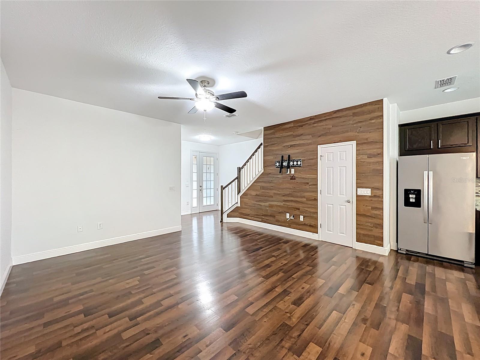 TUSCANY PLACE TWNHMS - Residential